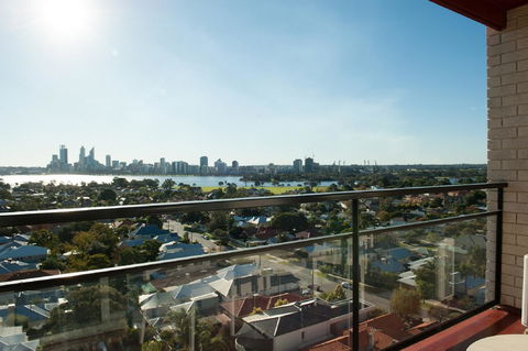 Metro Hotel Perth - Tourism Gold Coast 6