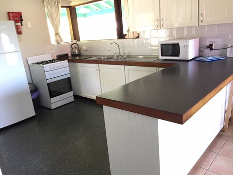 Beachside Prevelly Villas - Tourism Gold Coast 21