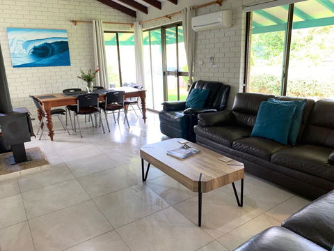 Beachside Prevelly Villas - Tourism Gold Coast 6