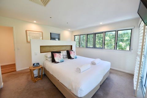 East On Byron - Tourism Gold Coast 10