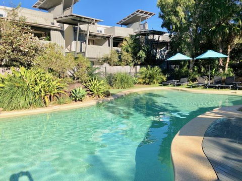 East On Byron - Tourism Gold Coast 0