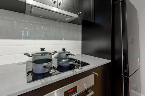 Heritage Townhouse Near Harbour Bridge - Tourism Gold Coast 14