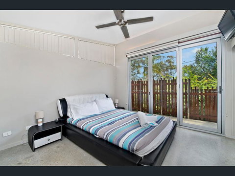 Crescent Head Spa Villa - Gold Coast 8