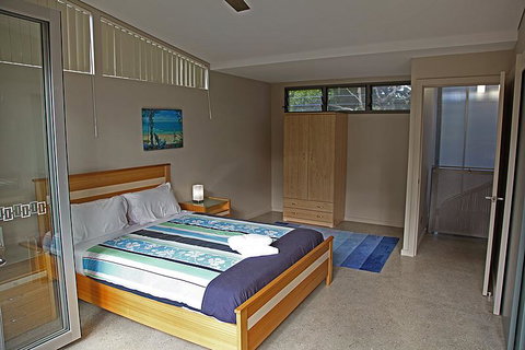 Crescent Head Spa Villa - Gold Coast 4