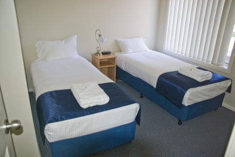 Colonial Court Villas - Tourism Gold Coast 33