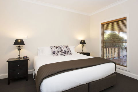 Colonial Court Villas - Tourism Gold Coast 13