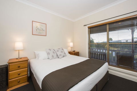 Colonial Court Villas - Tourism Gold Coast 11