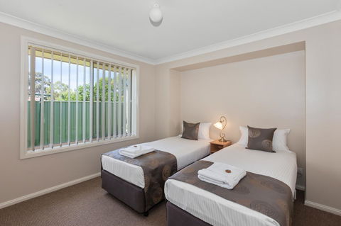 Colonial Court Villas - Tourism Gold Coast 37