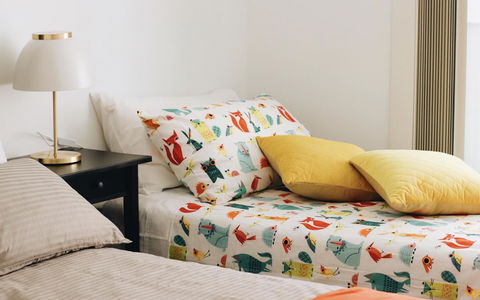 Modern & Cosy 2-Bedroom Apartment Hornsby - Tourism Gold Coast 6