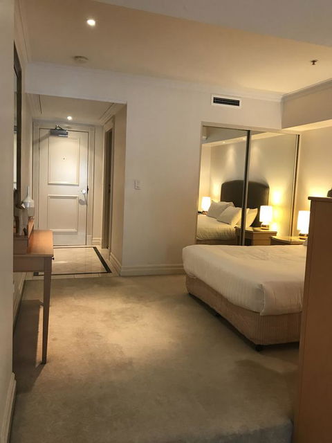 Wyndel Apartments Sydney CBD - Bond - Tourism Gold Coast 5