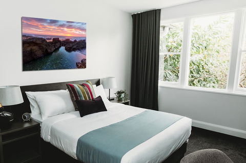 Coniston Hotel Wollongong - Tourism Gold Coast 1