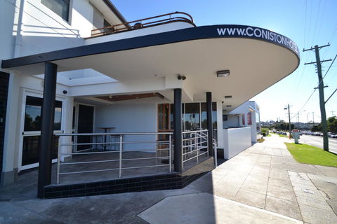 Coniston Hotel Wollongong - Tourism Gold Coast 6