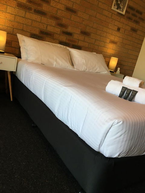 Bega Downs Motor Inn - Tourism Gold Coast 12