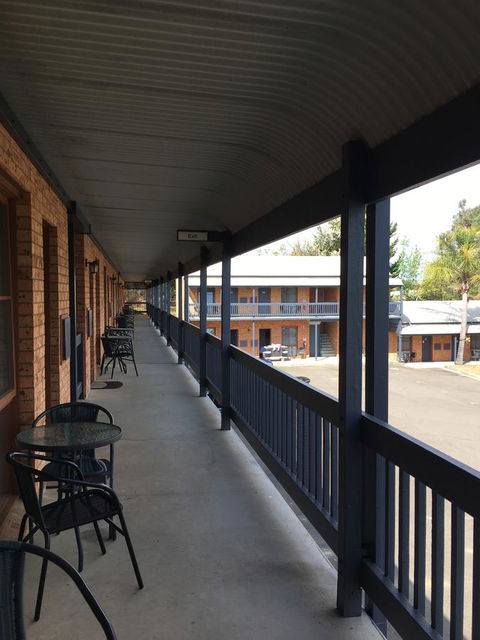 Bega Downs Motor Inn - Tourism Gold Coast 9