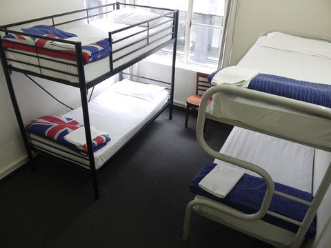 Maze Backpackers - Sydney - Tourism Gold Coast 37