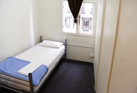 Maze Backpackers - Sydney - Tourism Gold Coast 13