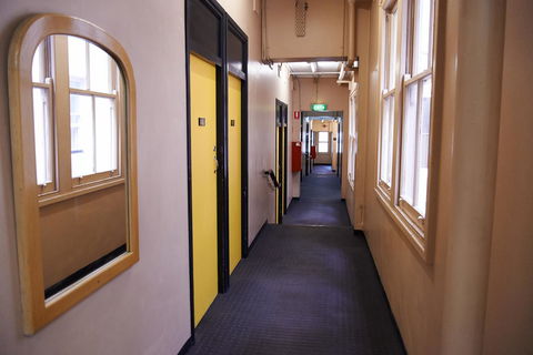 Maze Backpackers - Sydney - Tourism Gold Coast 16