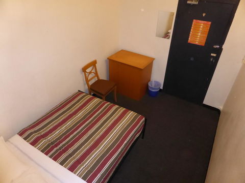 Maze Backpackers - Sydney - Tourism Gold Coast 27