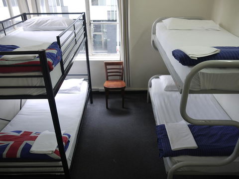 Maze Backpackers - Sydney - Tourism Gold Coast 39