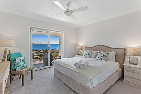 Phuza Maningi 17 Myan Close - Tourism Gold Coast 12