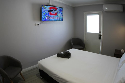 Sleepy Hill Motor Inn - Gold Coast 28