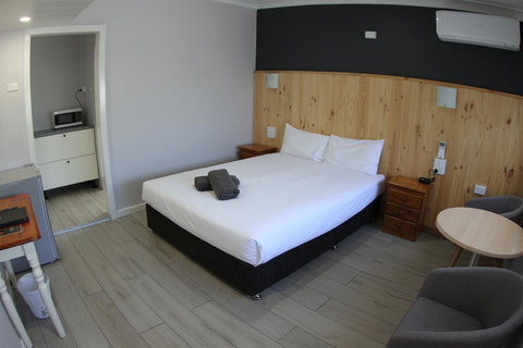 Sleepy Hill Motor Inn - Gold Coast 23