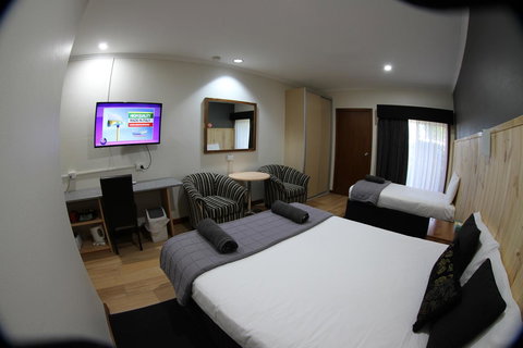 Sleepy Hill Motor Inn - Gold Coast 17