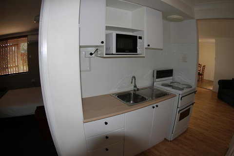 Sleepy Hill Motor Inn - Gold Coast 44