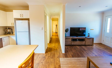 Sunbaker Pet Friendly Awards Finalist 4 Mins Walk To Culburra Beach - Tourism Gold Coast 17