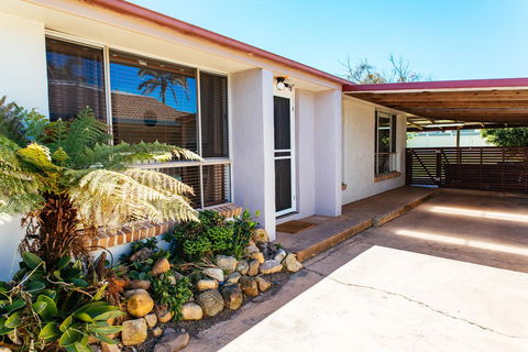 Sunbaker Pet Friendly Awards Finalist 4 Mins Walk To Culburra Beach - Tourism Gold Coast 34