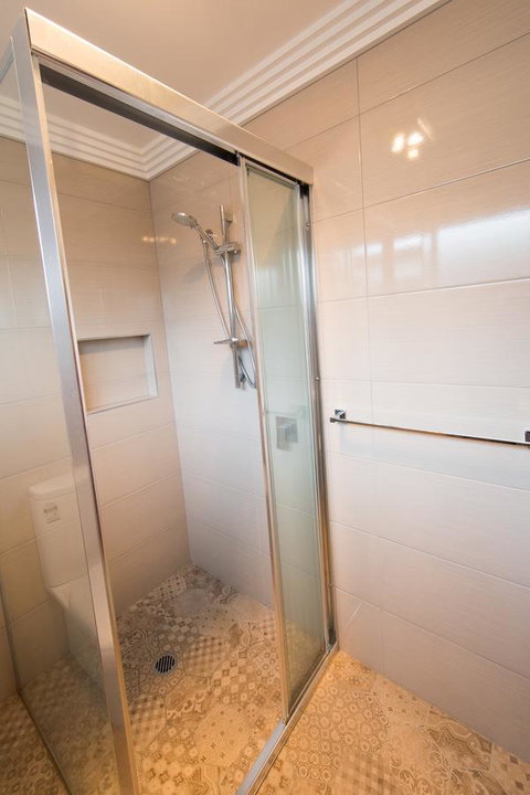 Armidale Cottage - House 2 - Tourism Gold Coast 34