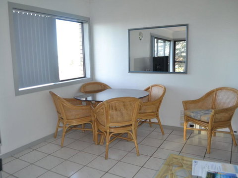 Oxley 8 At Tuncurry - Tourism Gold Coast 2