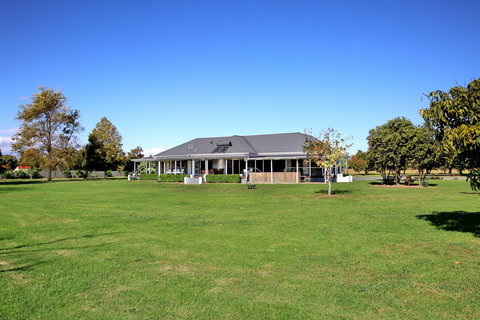 Terara Riverside Retreat - Gold Coast 5