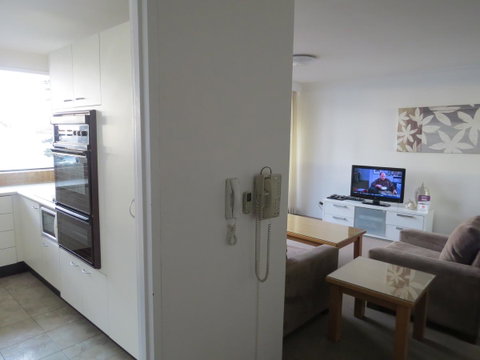 Manly Paradise Motel & Apartments - Tourism Gold Coast 44