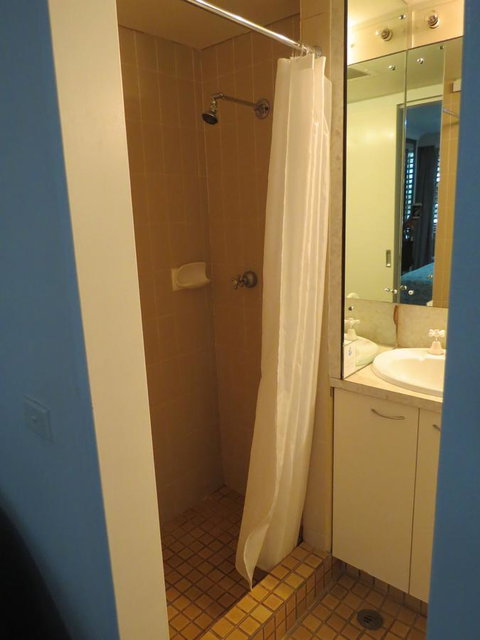 Manly Paradise Motel & Apartments - Tourism Gold Coast 38
