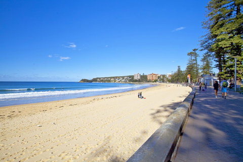 Manly Paradise Motel & Apartments - Tourism Gold Coast 3