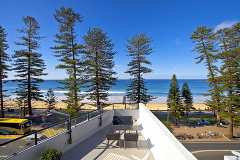 Manly Paradise Motel & Apartments - Tourism Gold Coast 19