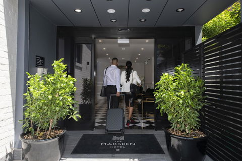 Holiday Inn & Suites - Parramatta Marsden Street, An IHG Hotel - Tourism Gold Coast 12