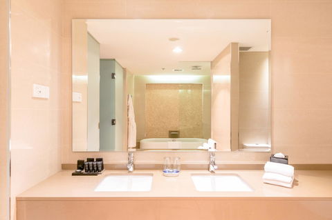 The Grace Hotel - Tourism Gold Coast 28