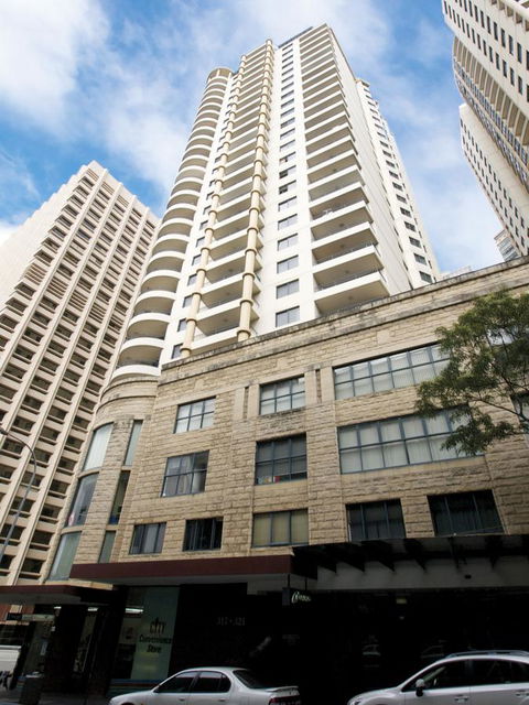 Oaks Sydney Castlereagh Suites - Tourism Gold Coast 0