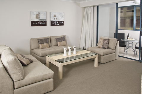Oaks Sydney Castlereagh Suites - Tourism Gold Coast 19