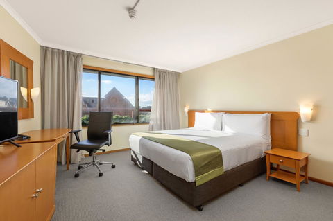 Sydney Harbour Hotel - Tourism Gold Coast 3