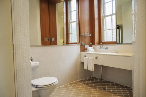 Sydney Harbour Hotel - Tourism Gold Coast 23