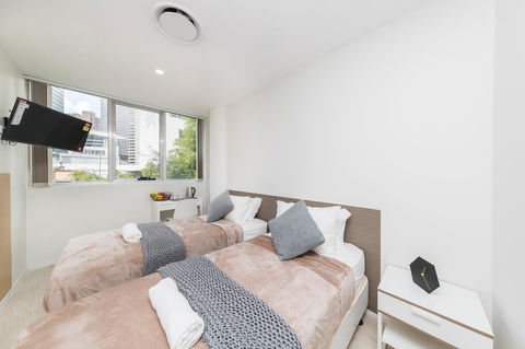 Dixon Residences - Tourism Gold Coast 3