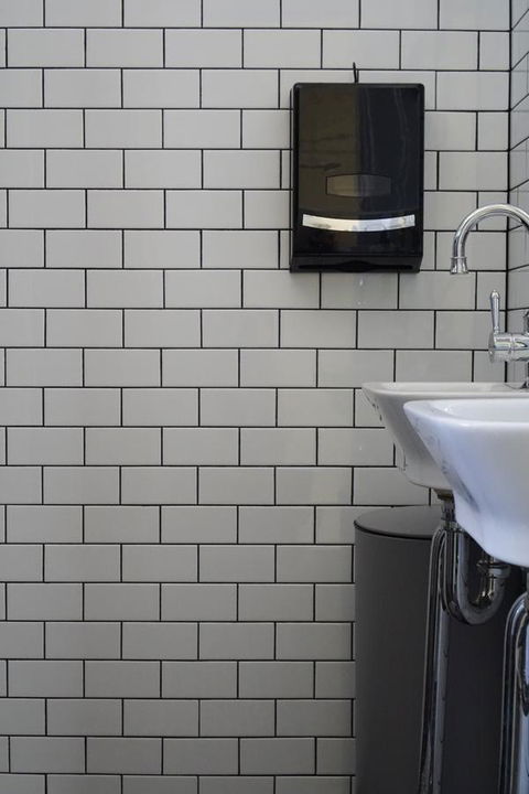 Rosehill Hotel - Tourism Gold Coast 28