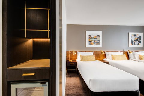 Vibe Hotel Sydney - Tourism Gold Coast 7