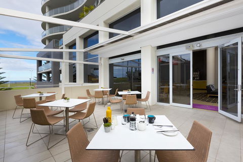 Sage Hotel Wollongong - Tourism Gold Coast 31