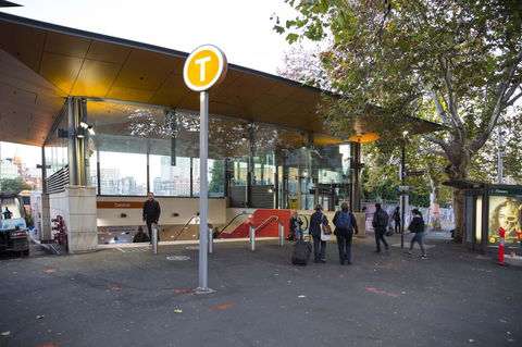 Royal Exhibition Hotel - Tourism Gold Coast 25