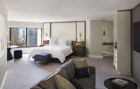 Four Seasons Hotel Sydney - Tourism Gold Coast 23