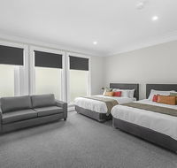 Horse and Jockey Hotel - Tourism Gold Coast